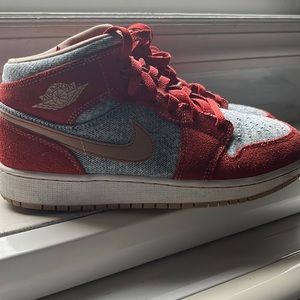 Air Jordan - Kids - 1 Mid SE GS ‘Denim Red’